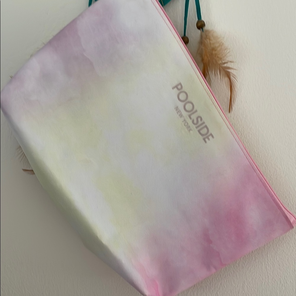 Poolside New York Pastel large pouch